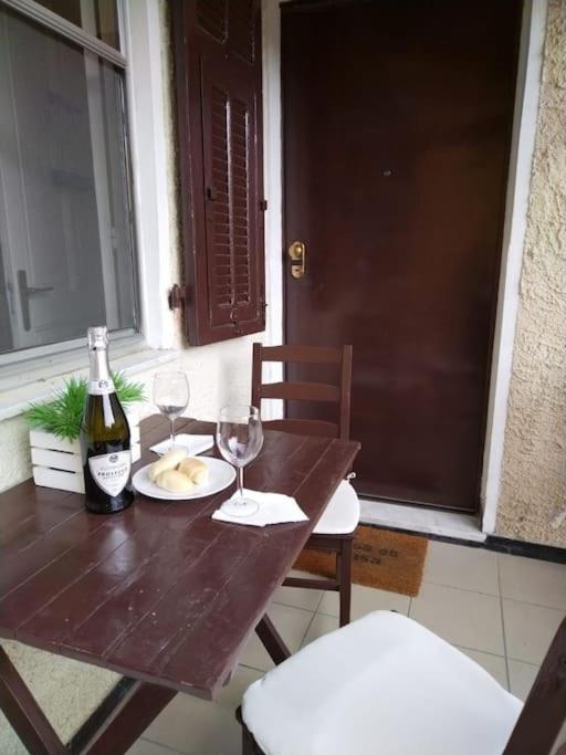 Casa Noemi, A Pochi Passi Dalle Spiagge E Dal Centro Di Arma Di Taggia. Extérieur photo